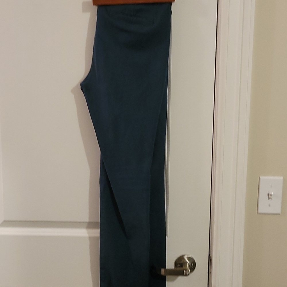 Liz Claiborne - Emma Ankle Pants